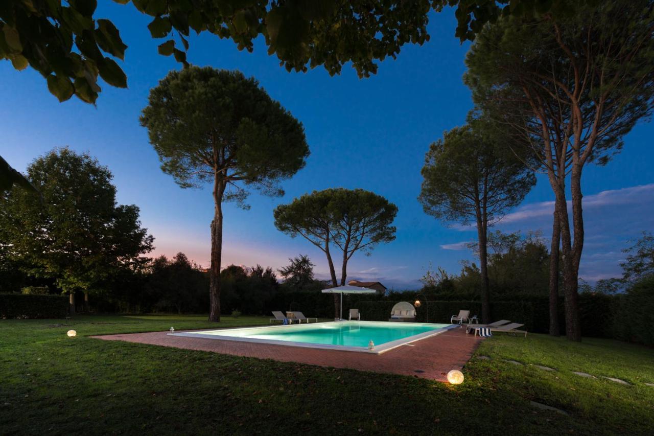 Villa Ines Charme Near Lucca Altopascio Exterior foto